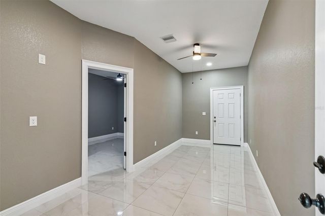 8118 N BROOKS STREET, Tampa, FL 33604