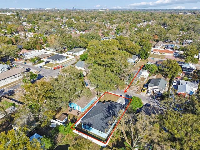 8118 N BROOKS STREET, Tampa, FL 33604