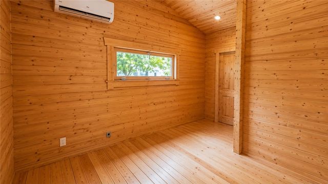404 & 406 Kinston Loop Drive, Westminster, SC 29693