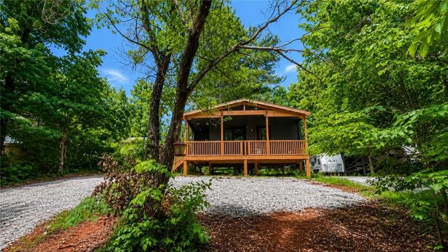 404 & 406 Kinston Loop Drive, Westminster, SC 29693