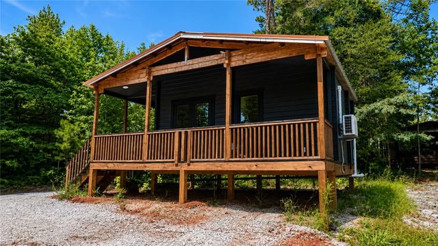 404 & 406 Kinston Loop Drive, Westminster, SC 29693