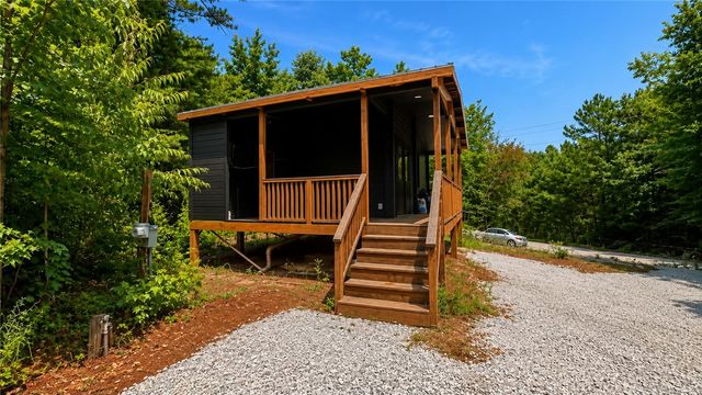 404 & 406 Kinston Loop Drive, Westminster, SC 29693