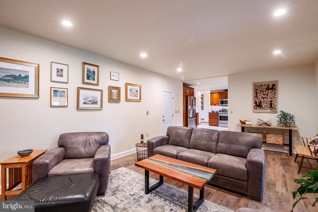 198 GENESIS DR, Blandon, PA 19510