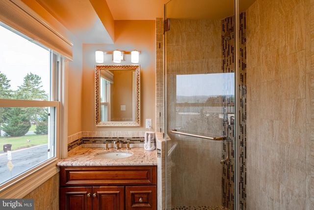 198 GENESIS DR, Blandon, PA 19510