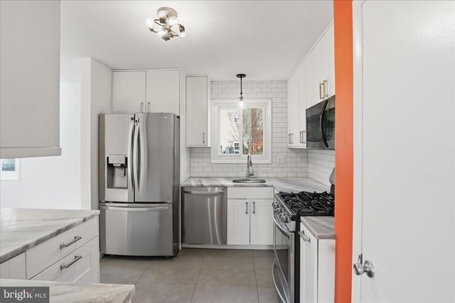 5201 RICHENBACHER AVE, Alexandria, VA 22304