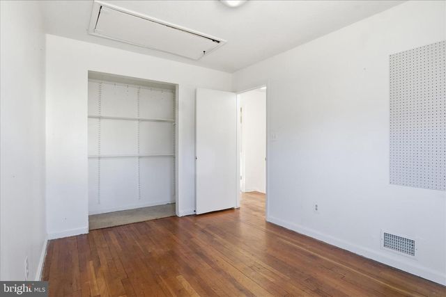 5201 RICHENBACHER AVE, Alexandria, VA 22304