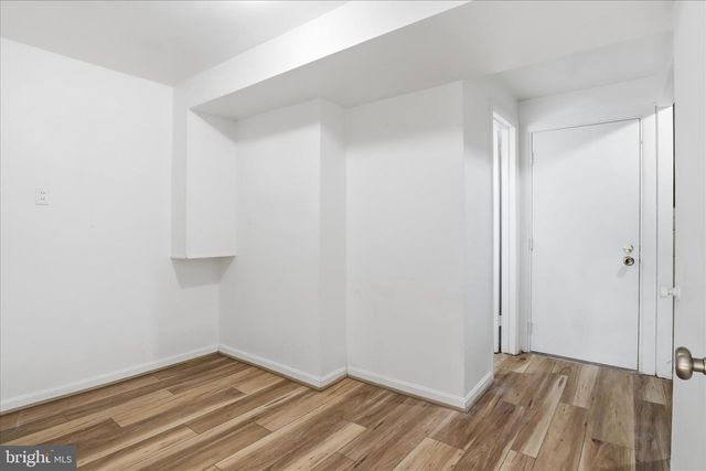 5201 RICHENBACHER AVE, Alexandria, VA 22304