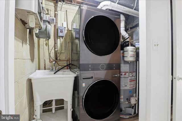 5201 RICHENBACHER AVE, Alexandria, VA 22304