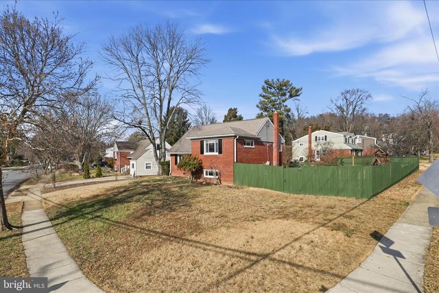 5201 RICHENBACHER AVE, Alexandria, VA 22304