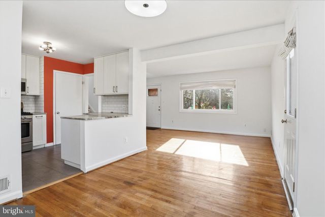 5201 RICHENBACHER AVE, Alexandria, VA 22304