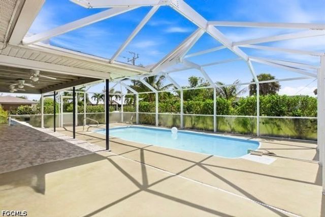 3419 SE 4th PL, Cape Coral, FL 33904