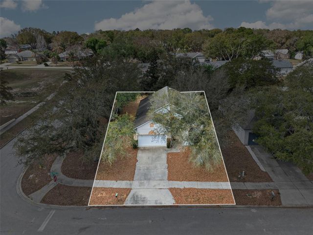 801 HIGH POINTE CIRCLE, Minneola, FL 34715