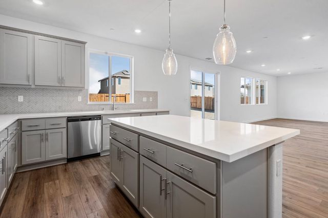 3477 Hoopwood Dr, Manteca, CA 95337