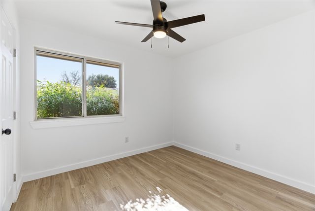 2409 Aquaduct Drive, Bedford, TX 76022