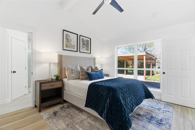 2409 Aquaduct Drive, Bedford, TX 76022