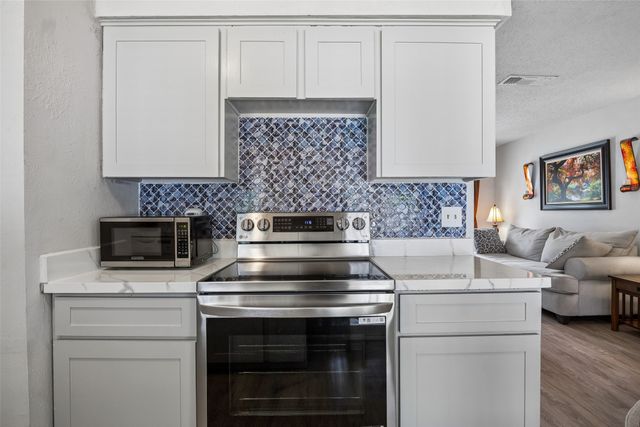 3101 Forestdale Lane, Balch Springs, TX 75180