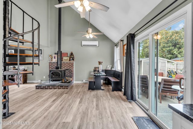 20 Colonial Drive, Little Egg Harbor, NJ 08087