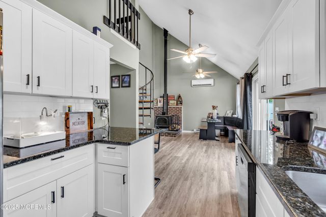 20 Colonial Drive, Little Egg Harbor, NJ 08087