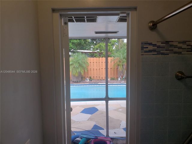 510 SW 70th Avenue, Pembroke Pines, FL 33023