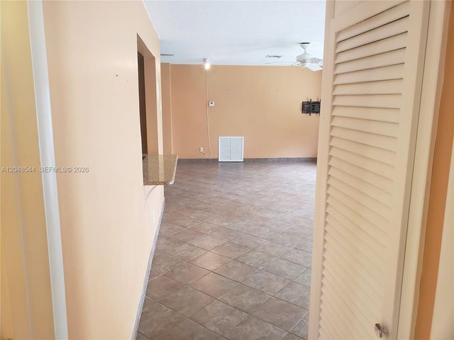 510 SW 70th Avenue, Pembroke Pines, FL 33023