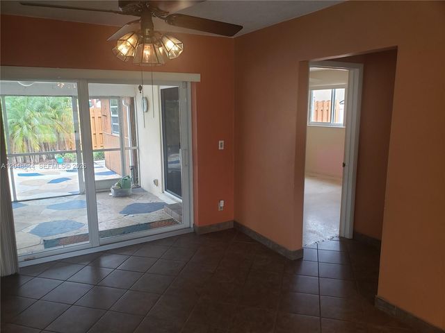 510 SW 70th Avenue, Pembroke Pines, FL 33023