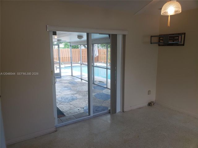 510 SW 70th Avenue, Pembroke Pines, FL 33023