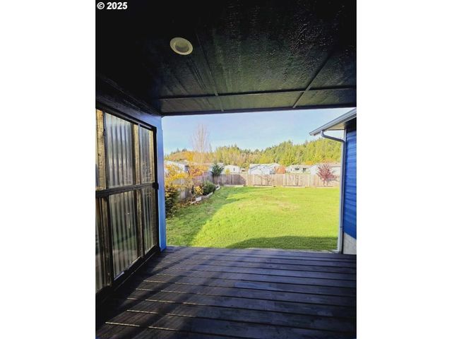 1010 RAECHEL Rd, Lakeside, OR 97449