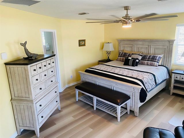 1826 58TH STREET S, Gulfport, FL 33707