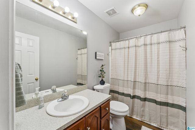 2004 DARWIN CIRCLE, Kimberly, AL 35091