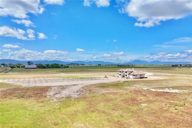 50645 Lockwood Road, Lockwood, CA 93932