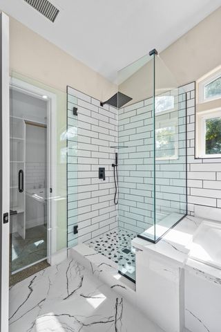 2669 E Sean Avenue, Fresno, CA 93720