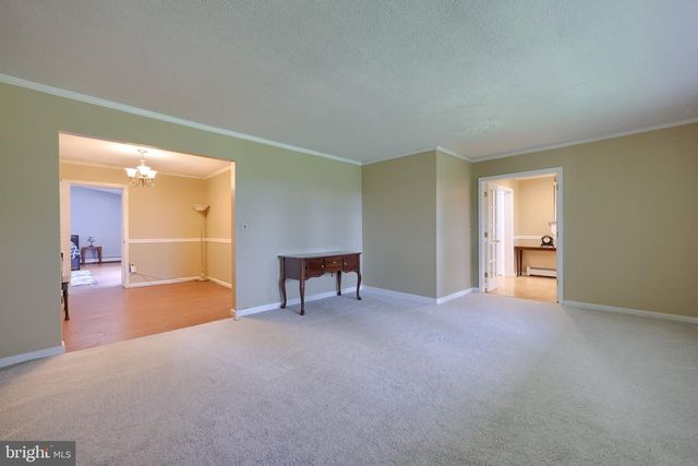 408 MARLOWE GARTH, Red Lion, PA 17356