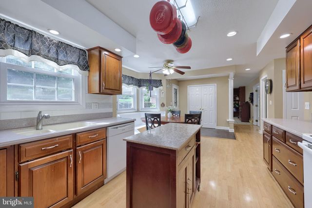408 MARLOWE GARTH, Red Lion, PA 17356