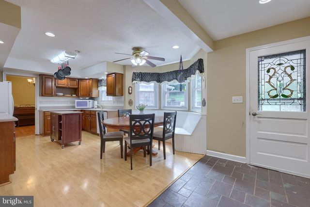 408 MARLOWE GARTH, Red Lion, PA 17356