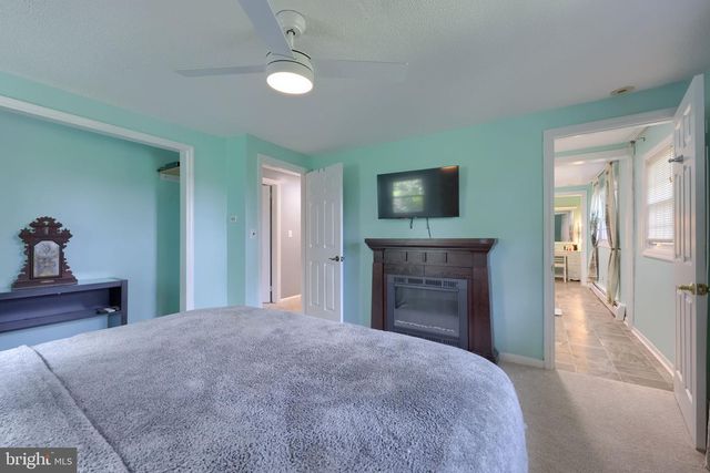 408 MARLOWE GARTH, Red Lion, PA 17356