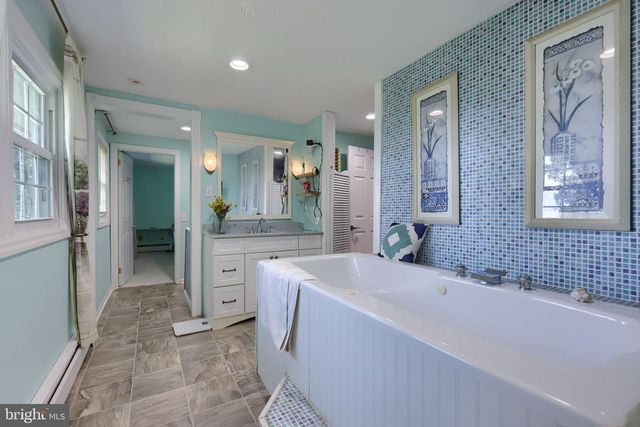 408 MARLOWE GARTH, Red Lion, PA 17356