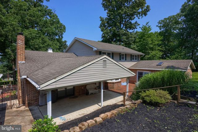 408 MARLOWE GARTH, Red Lion, PA 17356