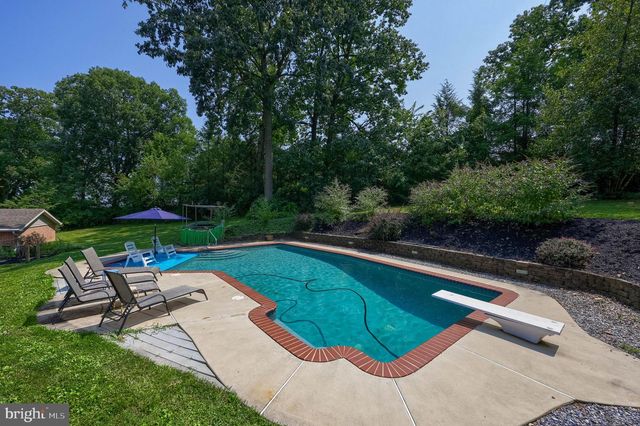 408 MARLOWE GARTH, Red Lion, PA 17356