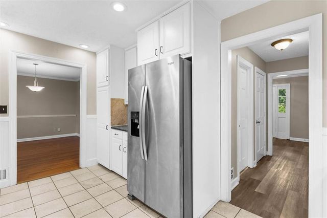 3722 Southgate Drive SW, Lilburn, GA 30047