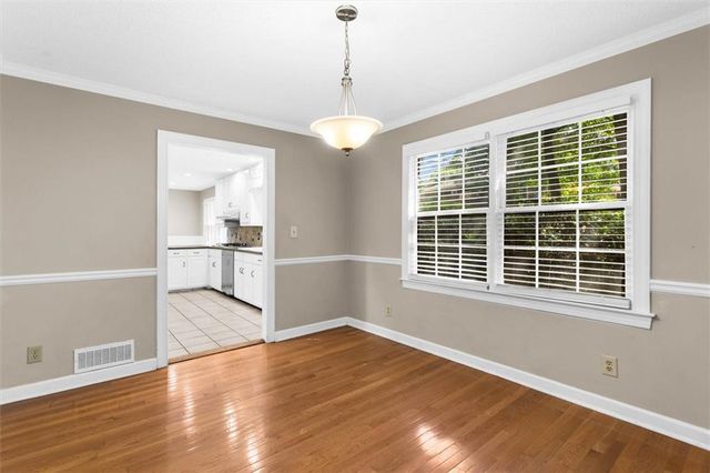 3722 Southgate Drive SW, Lilburn, GA 30047