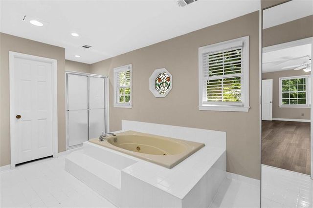 3722 Southgate Drive SW, Lilburn, GA 30047