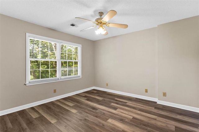 3722 Southgate Drive SW, Lilburn, GA 30047