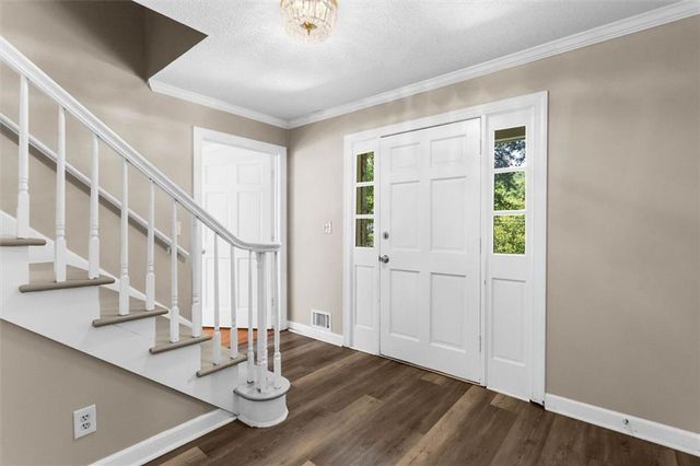 3722 Southgate Drive SW, Lilburn, GA 30047