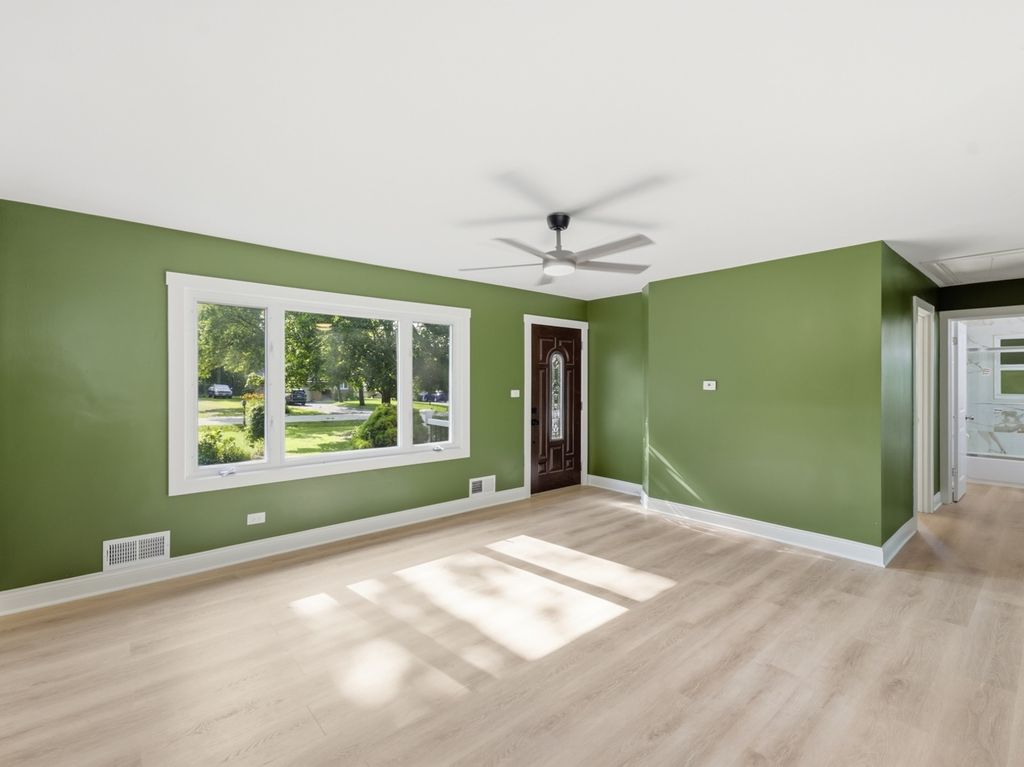 5905 Lee Avenue, Downers Grove, IL 60516 — photo 4