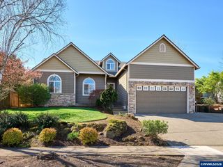 111 Breyonna Wy, Silverton, OR 97381