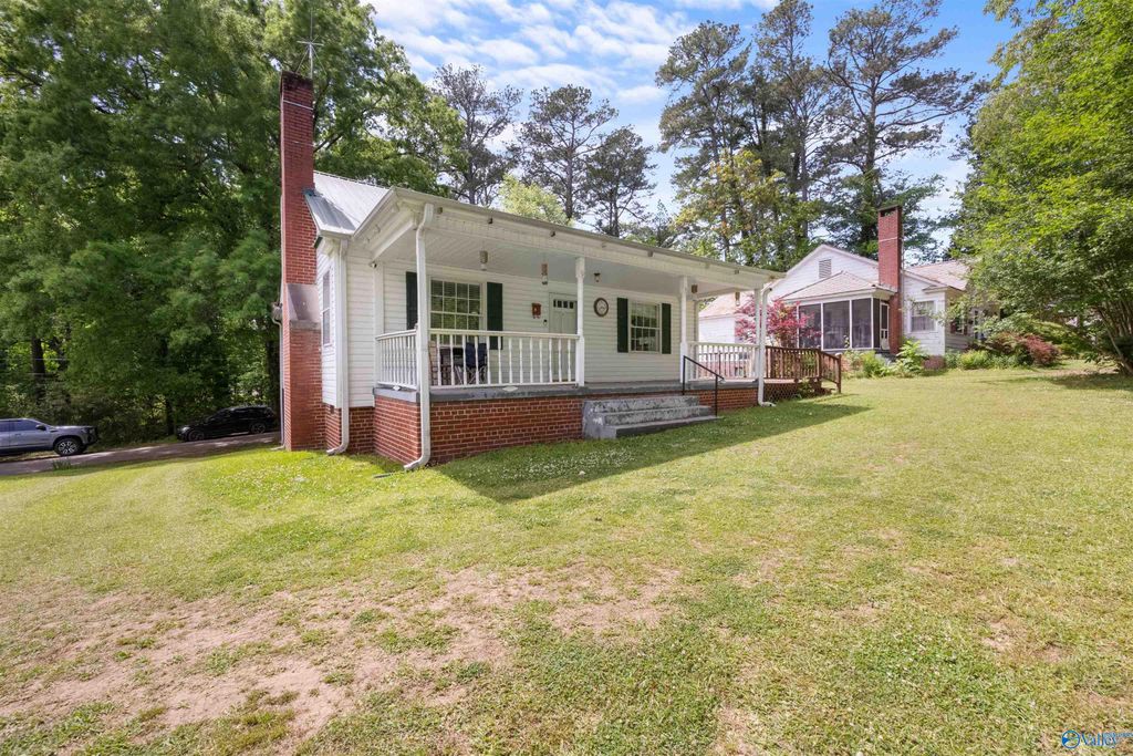 3 Edgemont Drive, Gadsden, AL 35904