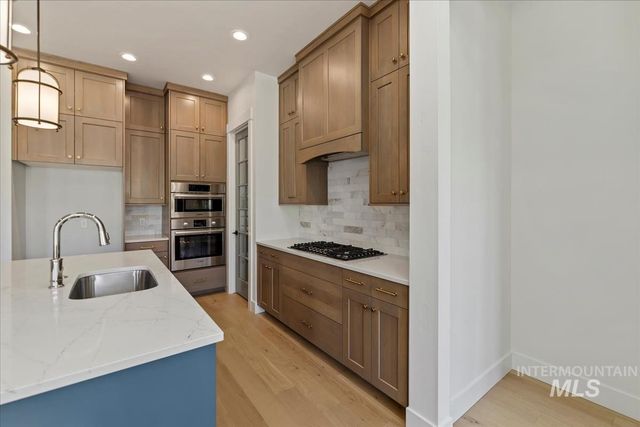 6314 E One Tree Place, Eagle, ID 83714