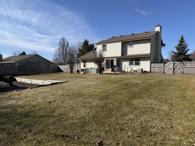 W144N10772 Lincoln DRIVE, Germantown, WI 53022