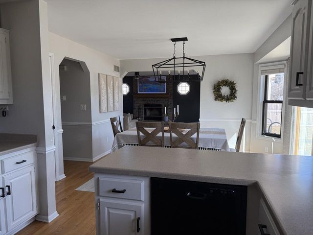 W144N10772 Lincoln DRIVE, Germantown, WI 53022