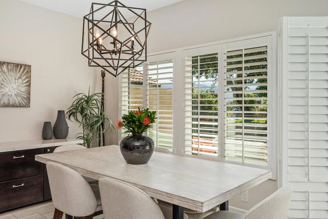 109 Verde Way, Palm Desert, CA 92260